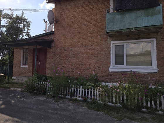 Продається 3-х кімнатна квартира з окремим входом Радомышль