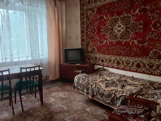 Продам 2 кім кв в Новогуйвинську Новогуйвинское