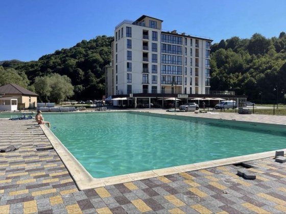 Продам апартаменти з басейном ЖК Сонячний Квартал Голубине