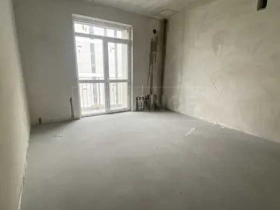 Велика здана однокімнатна квартира в Козацькому! Криховцы