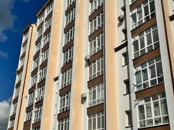 Продаж просторої 2-кімнатної квартири біля ТРЦ Veles Mall! Вовчинець