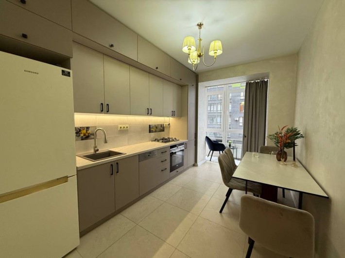 Укомплектована 1кім квариира в ЖК Міленіум  поруч озера ! - фото 1