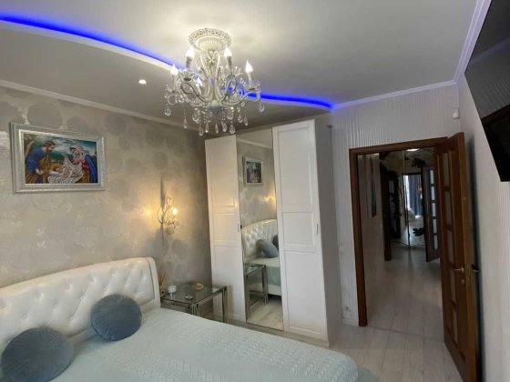 Продається 3кв з ремонтом, меблями і технікою р-н Арсену Волчинец