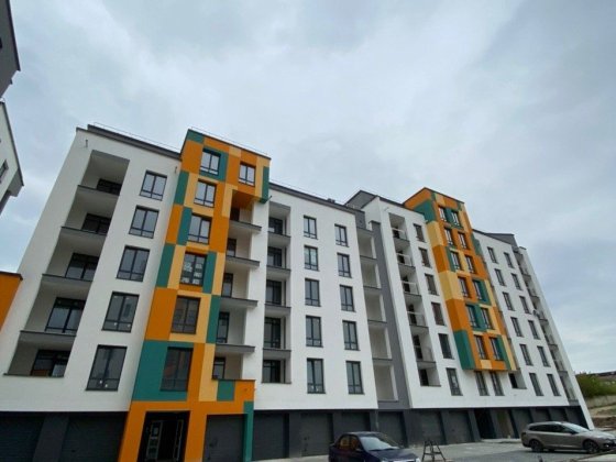 Збудована  1 кімнатна,з гардеробом ,район каскад   Велес Метро Вовчинець