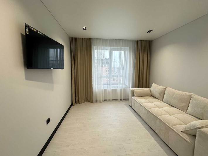 Укомплектована 2 кімнатна квартира біля міського озера! - фото 1