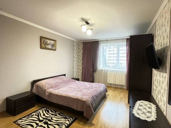 Продаж квартири 2 кімнати Угринов