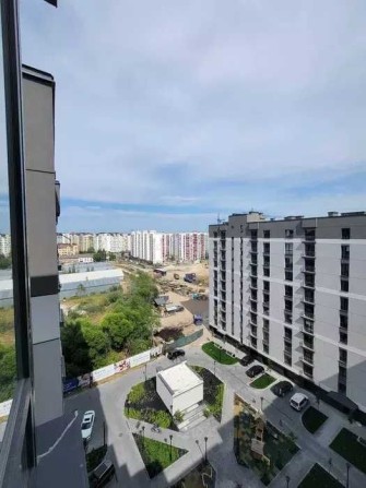 Продається 1 кім.квартира з частковим ремонтом В ЖК Козацьке . - фото 1