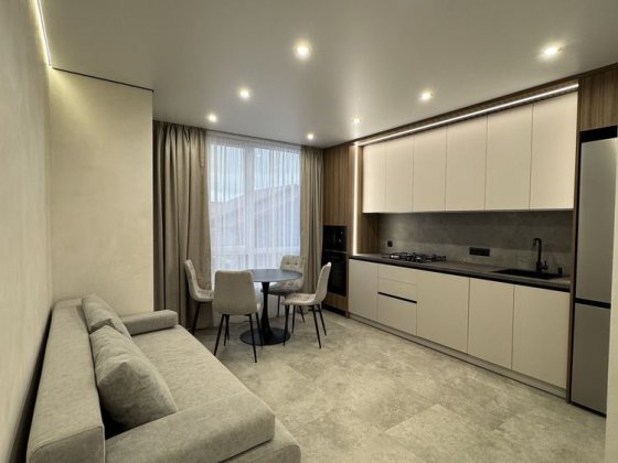 Квартира з ремонтом , меблями те технікою на 3 поверсі Микитинці