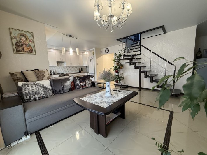 3к квартира з ремонтом!Мін.оф!Держ.прогр.ТАК!Газ!+гараж!Без комісії! - фото 1