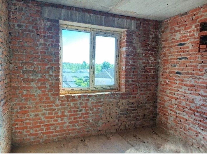 Продаж просторої 1к квартири в курортному містечку Ворзель - фото 1