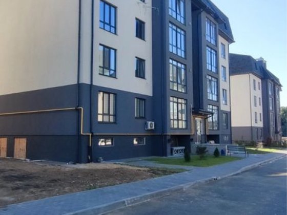 3 к квартира ЖК молодіжне містечко 80 кв .м. Крюковщина