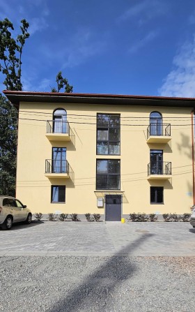 Ворзель - продаж 2-х кімнатної квартири - фото 1