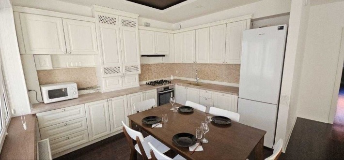 Продаж 3-кімнатної квартири на Крюківщині - фото 1