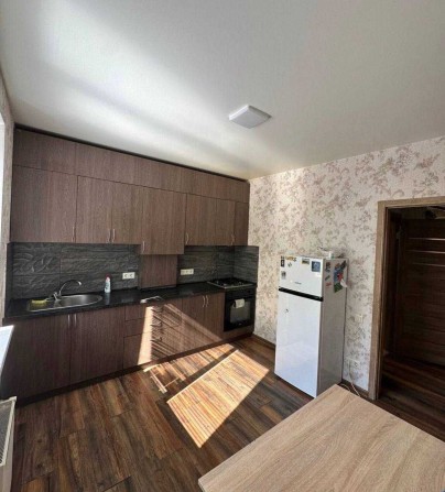 Хороша квартира Євро 2 з ремонтом у Ворзелі з мінімальним оформленням - фото 1