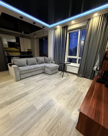 Євро двушка ЖК Петрівський квартал - фото 1