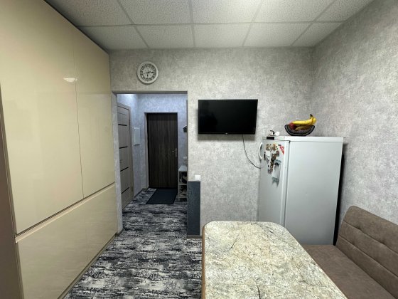 Затишна 2-кімнатна квартира з євроремонтом у Святопетрівському! Святопетрівське