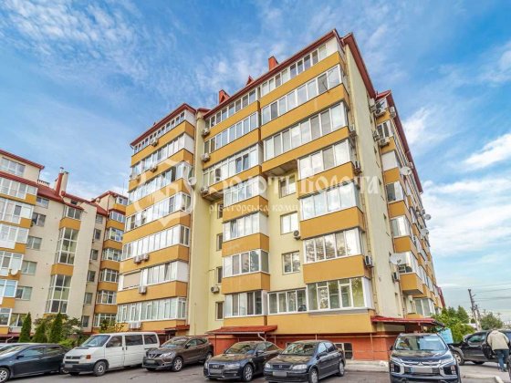 Квартира, 3к. Під ремонт. ЖК «Чабани квартал». смт Чабани Чабаны