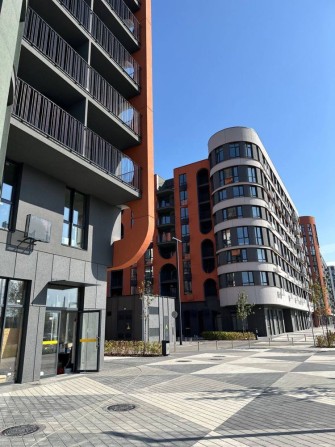 Продаж 2-к квартири 74м2 ЖК Республика Respublika Теремки - фото 1