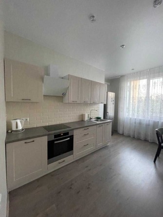 Продаж 1-ї квартири в ЖК Plaza Kvartal (Чабани) - фото 1