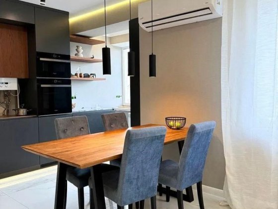 Продам 3-кімнатну квартиру ЖК «Петрівський квартал» DE Святопетровское