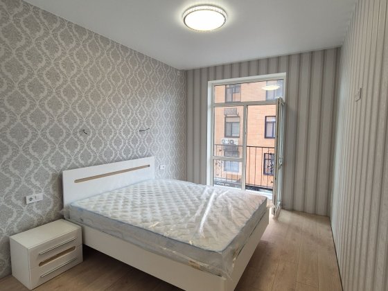 Продам квартиру з ремонтом, балконом 43м2, Є-Оселя Чабани/Теремки/Київ Чабаны