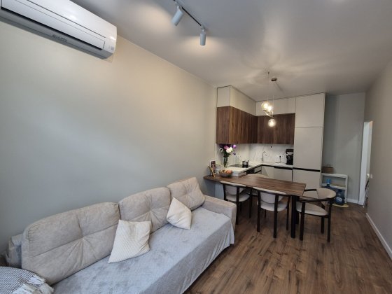 Продам квартиру, Євродвушка 44м2 з ремонтом,  Чабани/Теремки/Київ Чабаны