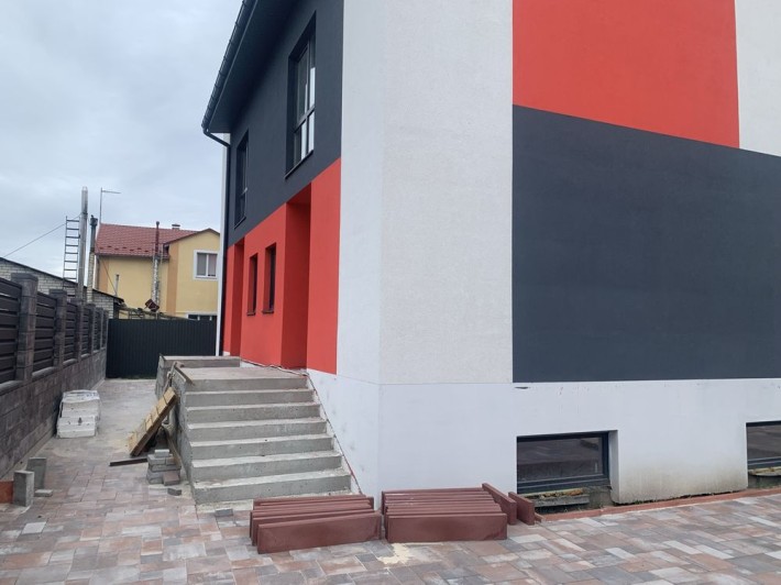 Продається двоповерхова квартира в Гостомелі - фото 1