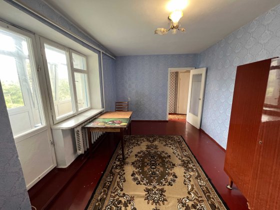 Продається двокімнатна квартира, в м. Сквира. Сквира