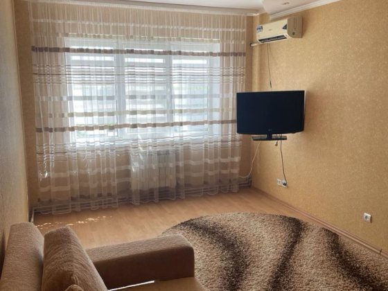 Трикімнатна квартира в м.Миронівка Миронівка