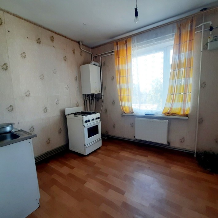 Продам 3-кімн. квартиру в Узині з автономним опаленням - фото 1