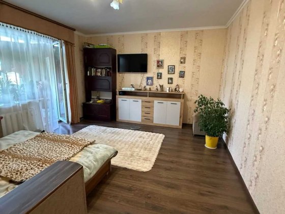 3 кім квартира з ремонтом Немішаєве