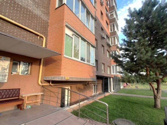 Перший Парковий, 1к квартира з ремонтом, меблями і технікою, 49 кв.м. Гнатовка