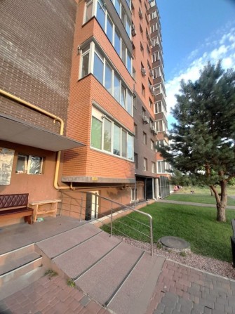 Перший Парковий, 1к квартира з ремонтом, меблями і технікою, 49 кв.м. - фото 1