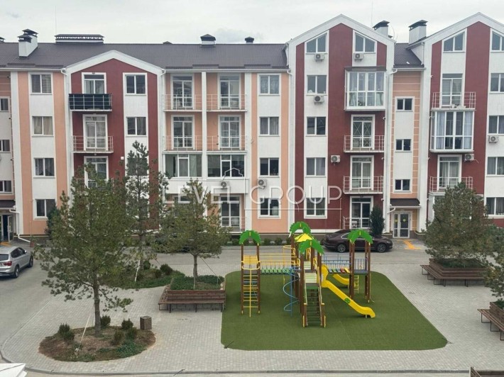 Продаж 2-к квартири з частковим ремонтом в ЖК Амстердам - фото 1