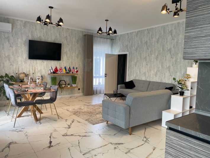 2 кімнатна Квартира з НОВИМ ідеальним ремонтом 70000 - фото 1