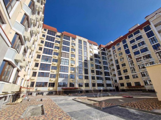 Продам 2-х к/квартиру в смт. Щасливе ЖК 7"Я Счастливое