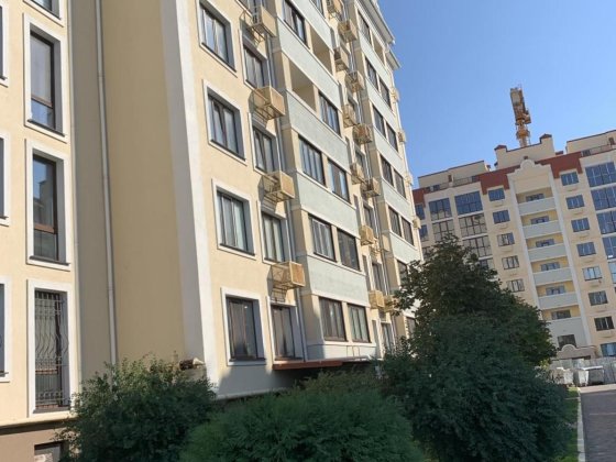 Продам 2х кімнатну квартиру Щасливе Щасливе