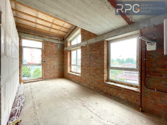 Продам дворівневу квартиру у ЖК "Емоція" без комісії Хотів