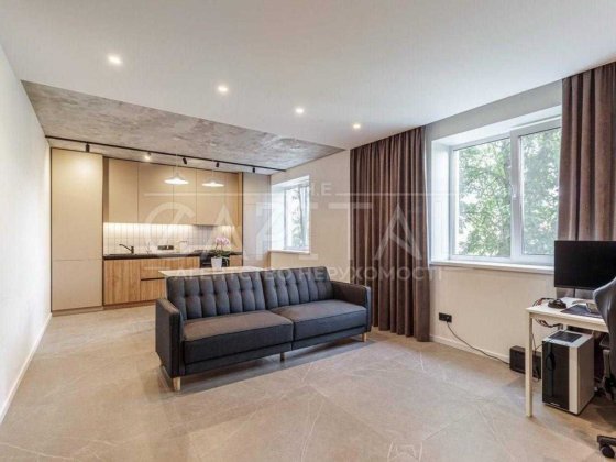 Продаж затишної 3к квартири з ремонтом в Хотові. Хотів