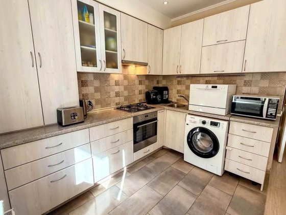 Продам 3-кімнатну квартиру у ЖК «Сонцтаун», Чайка. TP Чайки