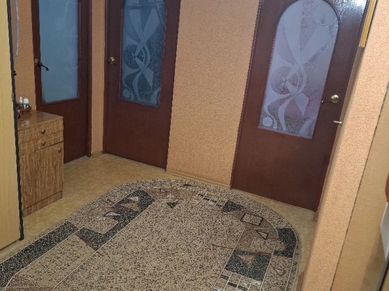 Продам квартиру 3х кімнатну чеського планування 1 поверх Долинська