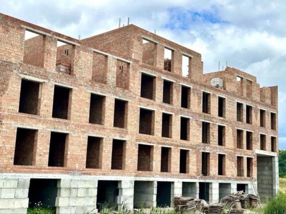 Продається 2 кім квартира 60 кв.м у ЖК Дружній Двір с. Солонка Солонка