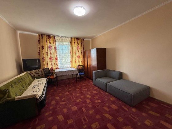 Продається 2-кімнатна квартира у Винниках (вул. Степана Бандери) Винники