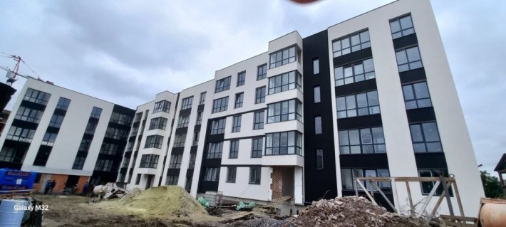 Однокімнатна квартира Солонка 2 км до Ашану на Стрйську вул. - фото 1