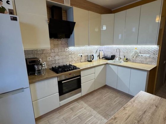 Продаж квартири в новобудові з сучасним ремонтом Солонка