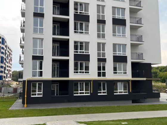 Продаж 2 кімнатної квартири Трускавецька Сокольники