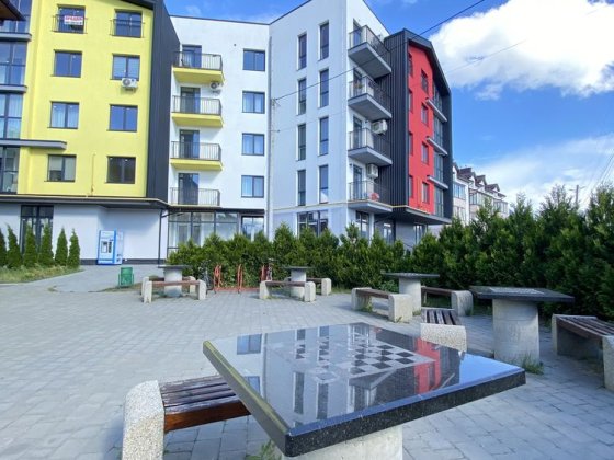 Продаж 2 кімнатна квартира Брюховичі ЖК Казка Брюховичи