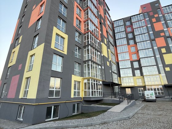 Продаж 2 кім квартири в новобудові Винники