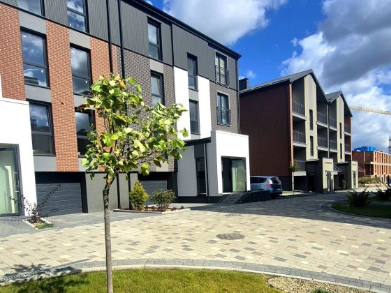 Продаж 1 кім. квартира 39м. зданий новобуд Винники. Винники