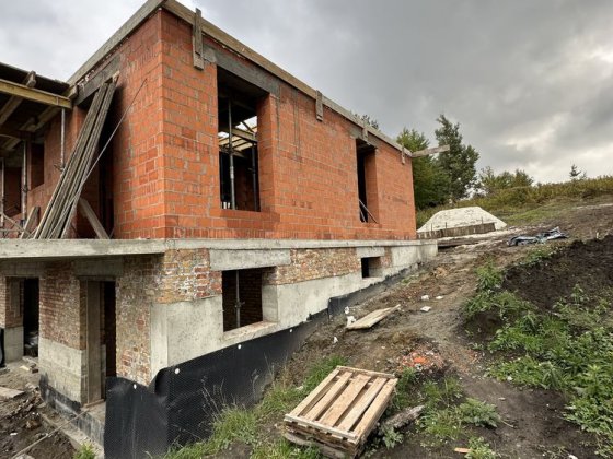 Продаж будинку у Зубрі на стадії будівництва Зубра